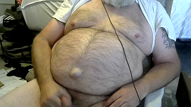 viejo oso online show from 03/08/26, 11:30