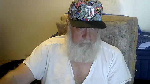 Snapshot of viejo_oso chatting on 07/05/26, 05:42 viejo oso online show from 07/05/26, 05:42