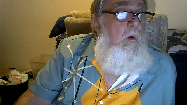 Snapshot of viejo_oso chatting on 07/09/26, 05:22 viejo oso online show from 07/09/26, 05:22
