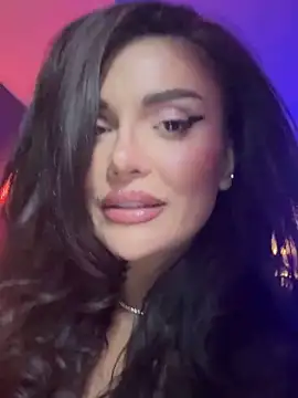 Snapshot of myakalifa chatting on 01/16/25, 06:06 myakalifa online show from 01/16/25, 06:06