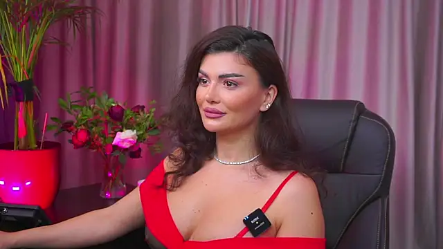 Snapshot of myakalifa chatting on 09/14/25, 09:36 myakalifa online show from 09/14/25, 09:36