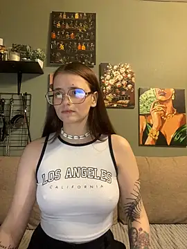 Sabrina shells online show from 03/16/25, 04:34