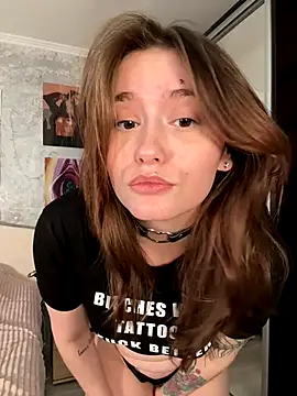 Sabrina shells online show from 10/11/25, 11:20