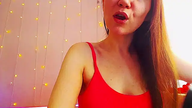 Snapshot of MelanyOx chatting on 12/23/24, 04:55 MelanyOx online show from 12/23/24, 04:55