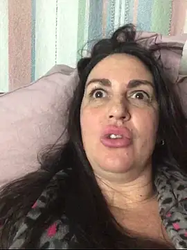 BELLAMORGANE1 online show from 04/03/26, 12:41