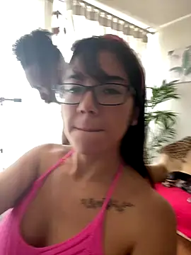 Snapshot of StarSex22 chatting on 09/10/25, 04:07 StarSex22 online show from 09/10/25, 04:07