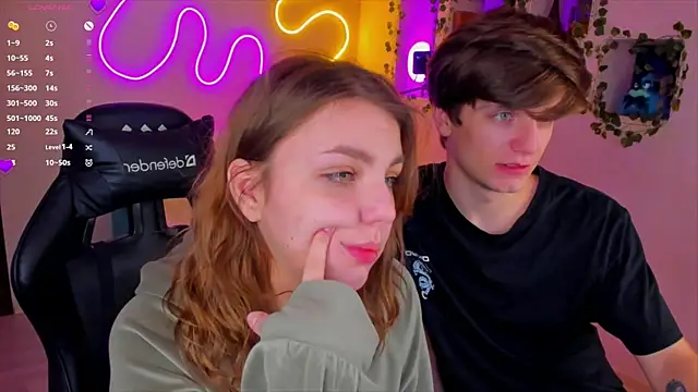 Snapshot of RobertAndLinela chatting on 01/10/25, 05:26 RobertAndLinela online show from 01/10/25, 05:26