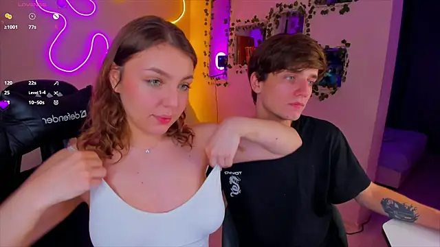 Snapshot of RobertAndLinela chatting on 01/10/25, 08:26 RobertAndLinela online show from 01/10/25, 08:26