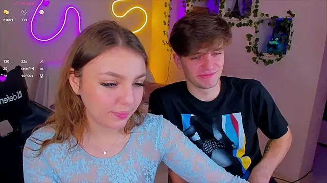 Snapshot of RobertAndLinela chatting on 01/20/25, 04:23 RobertAndLinela online show from 01/20/25, 04:23