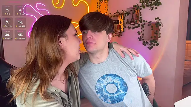 Snapshot of RobertAndLinela chatting on 10/04/25, 07:50 RobertAndLinela online show from 10/04/25, 07:50