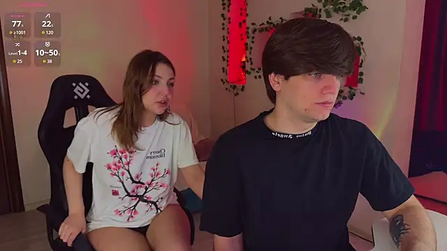 RobertAndLinela online show from 04/02/26, 04:54