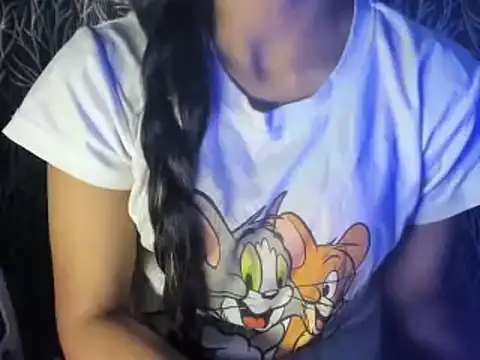 Snapshot of Somiya87 chatting on 01/12/25, 10:54 Somiya87 online show from 01/12/25, 10:54