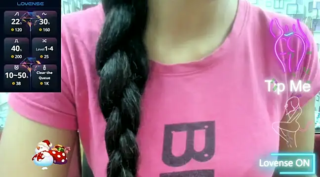 Snapshot of Somiya87 chatting on 03/17/25, 10:06 Somiya87 online show from 03/17/25, 10:06