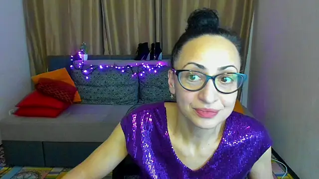 Arianasweety23 online show from 12/31/24, 03:45