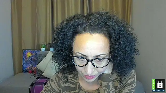 Snapshot of Arianasweety23 chatting on 11/18/25, 06:23 Arianasweety23 online show from 11/18/25, 06:23