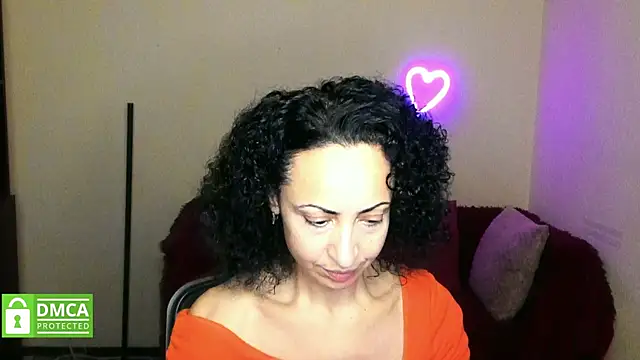 Snapshot of Arianasweety23 chatting on 12/02/25, 06:25 Arianasweety23 online show from 12/02/25, 06:25