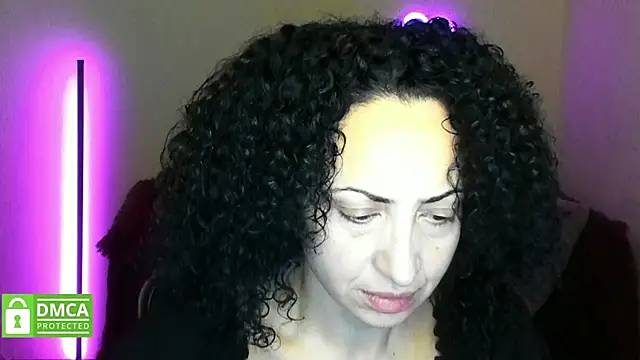 Arianasweety23 online show from 12/17/25, 06:25