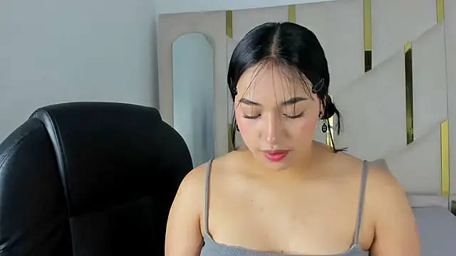 Snapshot of IsabellRodriguez18 chatting on 09/29/25, 03:22 IsabellRodriguez18 online show from 09/29/25, 03:22