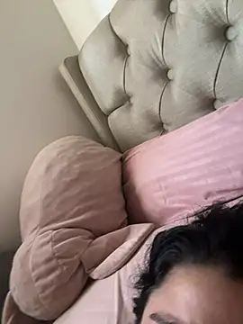 apriil rossee online show from 02/06/25, 02:04