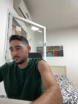 Snapshot of luffykingofpirets chatting on 01/13/25, 11:41 luffykingofpirets online show from 01/13/25, 11:41