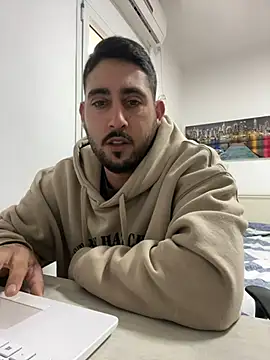 Snapshot of luffykingofpirets chatting on 02/06/25, 11:21 luffykingofpirets online show from 02/06/25, 11:21