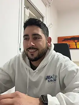 Snapshot of luffykingofpirets chatting on 02/10/25, 06:09 luffykingofpirets online show from 02/10/25, 06:09