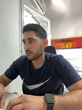 Snapshot of luffykingofpirets chatting on 02/17/25, 07:37 luffykingofpirets online show from 02/17/25, 07:37