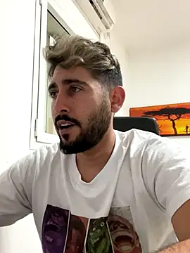 Snapshot of luffykingofpirets chatting on 11/14/25, 07:23 luffykingofpirets online show from 11/14/25, 07:23