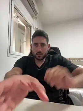 luffykingofpirets online show from 05/11/26, 11:49
