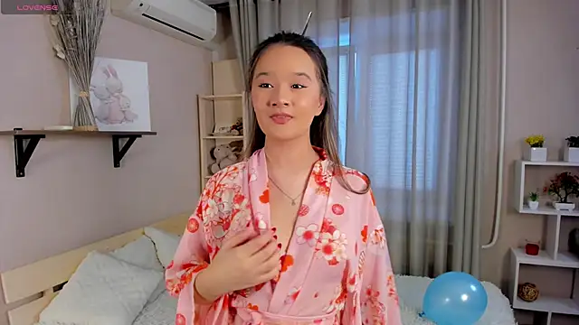 Maekko online show from 02/27/25, 12:56