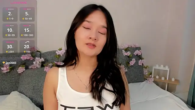 Maekko online show from 11/30/25, 09:30