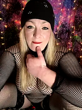 kayNkris online show from 11/07/25, 08:58