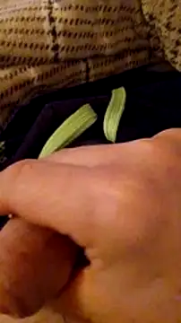 Snapshot of MaxiFabry chatting on 02/08/25, 09:46 MaxiFabry online show from 02/08/25, 09:46