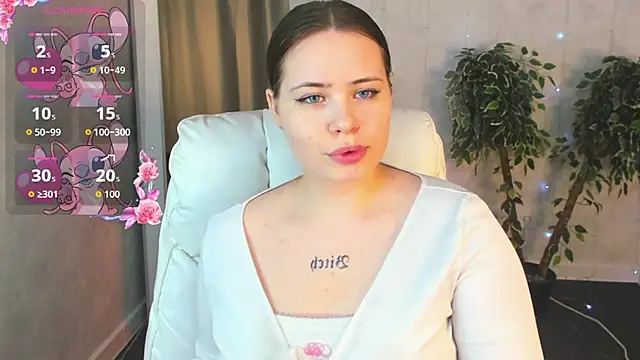 EricaElliott online show from 10/06/25, 01:03