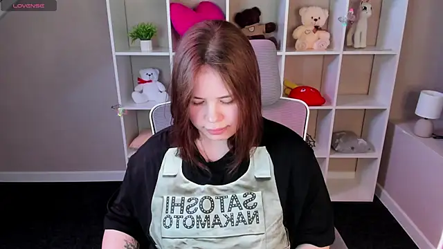 EricaElliott online show from 04/25/26, 09:34