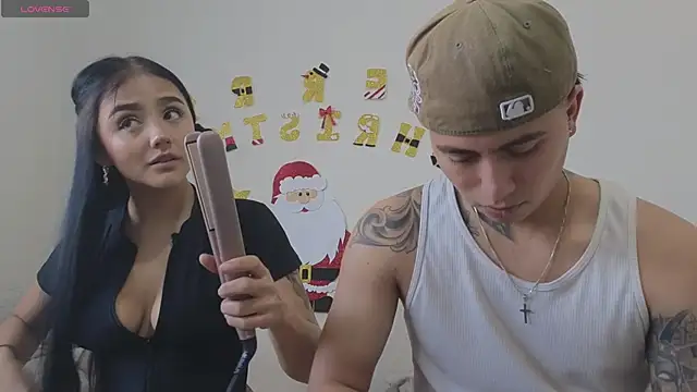 Snapshot of Thiago_x_Sahara chatting on 12/05/25, 01:09 Thiago x Sahara online show from 12/05/25, 01:09