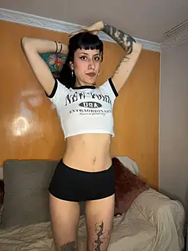 indira k online show from 02/17/26, 01:02