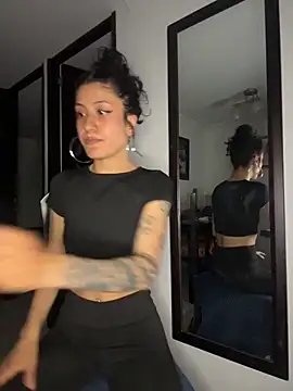 indira k online show from 04/17/26, 12:57