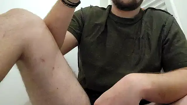 Maxoux02 online show from 01/11/25, 04:36