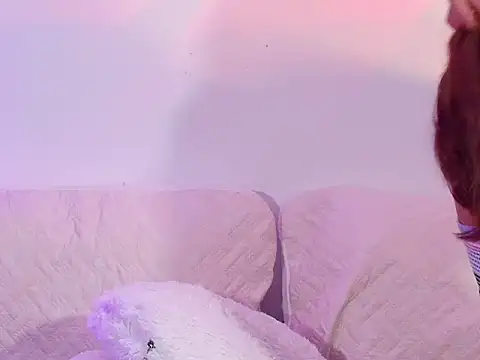 EmiF26 online show from 04/15/26, 12:50