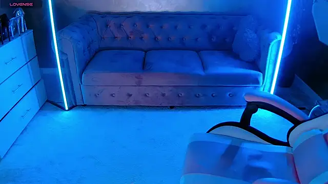 evanew  online show from 11/08/25, 06:40