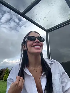 Karol Towers online show from 03/18/25, 02:26