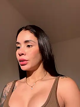 Snapshot of Karol_Towers chatting on 01/17/26, 09:03 Karol Towers online show from 01/17/26, 09:03