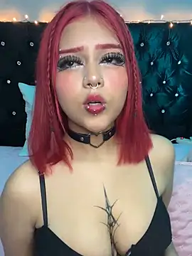 Snapshot of kath_kitty chatting on 01/27/25, 01:37 kath kitty online show from 01/27/25, 01:37