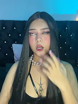 Snapshot of kath_kitty chatting on 02/08/25, 03:30 kath kitty online show from 02/08/25, 03:30