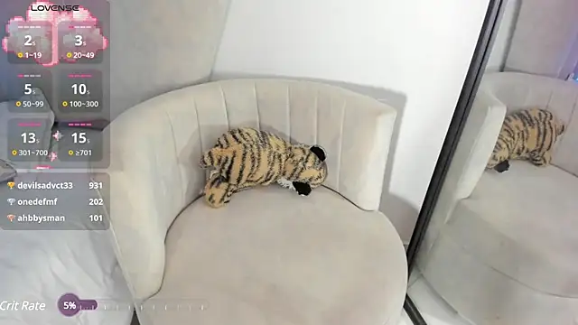 rachaeldeckard   online show from 03/08/25, 06:21