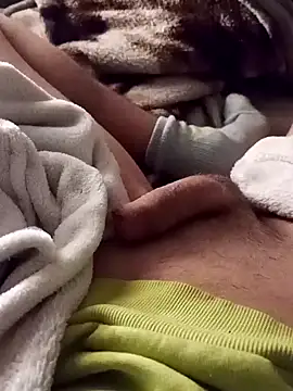 Daniel32hot online show from 12/25/24, 11:22