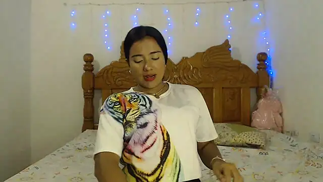 Coral0403 online show from 01/31/25, 10:52