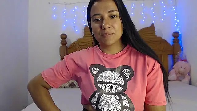 Coral0403 online show from 02/06/25, 06:24