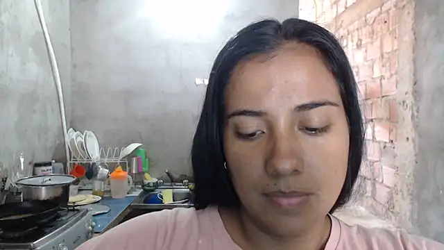 Coral0403 online show from 02/18/25, 06:26